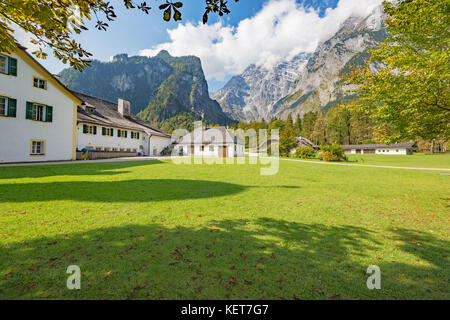 Il massiccio del Watzmann visto dalla penisola hirschau Foto Stock