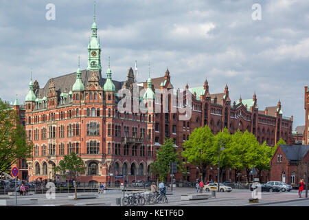 Porto Municipio di Speicherstadt, Hafencity, amburgo, germania, europa i Sogenanntes Hafenrathaus mit Seezeichen, Speicherstadt, Hafencity, H. Foto Stock