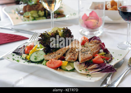 Piatto in un ristorante raffinato Foto Stock