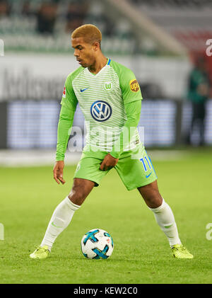 Wolfsburg, Germania. 22 ottobre, 2017. 1. div della lega calcio tedesca, Wolfsburg, 22 ottobre 2017 Daniel didavi, wob 11 aziona la pallina, azione, full-size, vfl wolfsburg - tsg 1899 hoffenheim 1-1 1.division della lega calcio tedesca , wolfsburg a ottobre 22, 2017, stagione 2017/2018 © Peter schatz / alamy live news Foto Stock