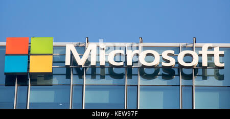 Microsoft, 23 ottobre 2017 : il logo aziendale di Microsoft è visibile nell'edificio per uffici di Microsoft Korea a Seoul, Corea del Sud. Crediti: Lee Jae-won/AFLO/Alamy Live News Foto Stock