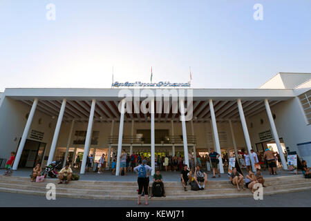 Vista orizzontale dell ingresso di Palatinus Strand in Budapest. Foto Stock