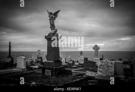 Cimitero di Waverley a Sydney, monumentale cimitero oceanside, fondata nel 1877, la casa per le tombe di molti esponenti australiani Foto Stock