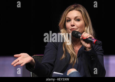 Clare kramer assiste il 1° fearcon 2017 al Maritim Hotel il 22 ottobre 2017 a Bonn in Germania. Foto Stock