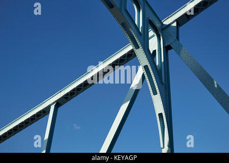 Ponte sul fiume youghiogheny a Boston, Pennsylvania, Stati Uniti d'America Foto Stock