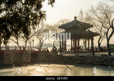 Asia Cina Pechino Imperiale Palace Tian'anmen mausoleo di Mao Tse-tung sculture cinese antico palazzo estivo il tempio del cielo al parco Beihai Foto Stock