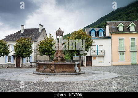 Saint Savin, hautes Pirenei, Francia Foto Stock