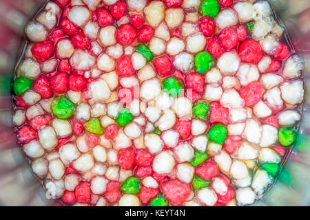 Muti color castagno noce di cocco in salsa alla panna. Foto Stock