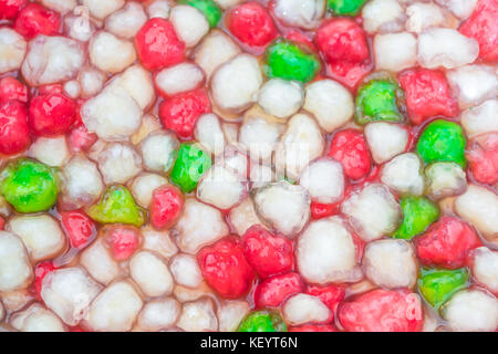 Muti color castagno noce di cocco in salsa alla panna. Foto Stock