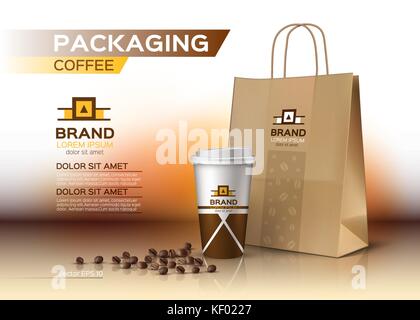 Tazza di caffè packaging mock up vector realistiche. i chicchi di caffè e shopping bag prodotto. etichetta logo Illustrazione Vettoriale
