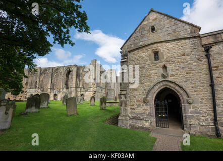 Di sant'Agata e la chiesa Easby Abbey vicino a Richmond, North Yorkshire. Foto Stock