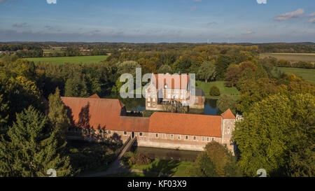 Vista aerea di hulshoff moated il castello nel nord-Reno Westfalia Foto Stock