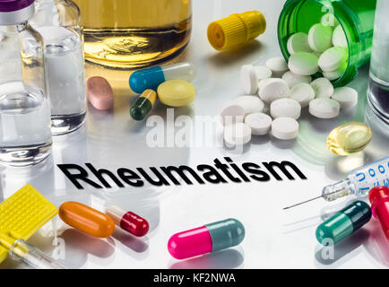 Reumatismi. farmaci come concetto di trattamento ordinario, immagine concettuale Foto Stock