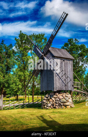 Isola di saarema, Estonia: angla windmill in parrocchia leisi Foto Stock