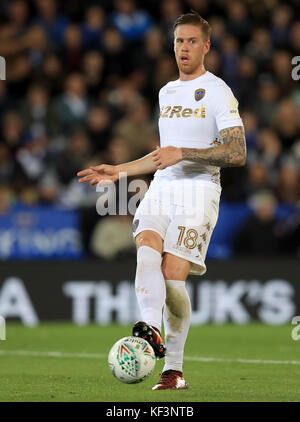 Il Pontus Jansson di Leeds United durante la Carabao Cup, la quarta partita al King Power Stadium di Leicester. PREMERE ASSOCIAZIONE foto. Data immagine: Martedì 24 ottobre 2017. Vedi PA storia CALCIO Leicester. Il credito fotografico dovrebbe essere: Mike Egerton/PA Wire. RESTRIZIONI: SOLO USO EDITORIALE non utilizzare con audio, video, dati, elenchi di apparecchi, logo di club/campionato o servizi "live" non autorizzati. L'uso in-match online è limitato a 75 immagini, senza emulazione video. Nessun utilizzo nelle scommesse, nei giochi o nelle pubblicazioni di singoli club/campionati/giocatori. Foto Stock