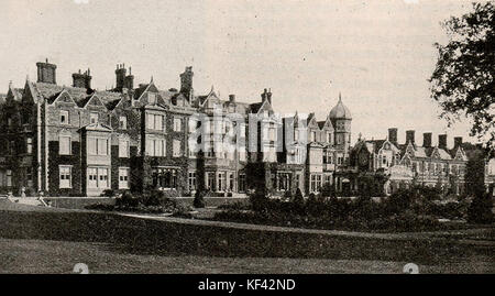 Il fronte ovest della British Royal residence a Sandringham House, NORFOLK REGNO UNITO NEL 1932 Foto Stock