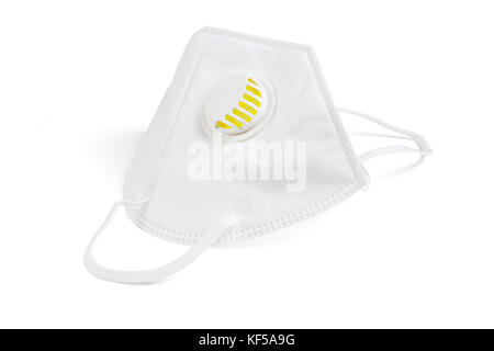 Monouso di sicurezza faccia polvere maschera su sfondo bianco Foto Stock
