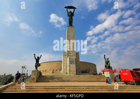 La statua della libertà sulla collina Gellert Budapest, Ungheria Foto Stock