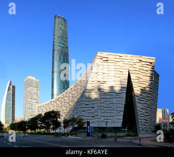 Guangzhou nuova libreria e West Tower Building,nella provincia di Guangdong, Cina Foto Stock