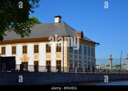 San Pietroburgo, Russia - giugno 04.2017 il palazzo estivo di Pietro 1 nel giardino estivo Foto Stock