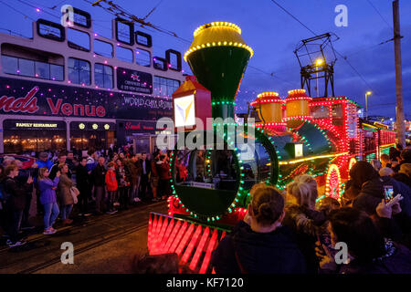 Festival di Blackpool della parata delle luci Foto Stock