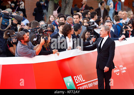 Roma, Italia. 26 ott 2017. Roma Cinema Fest 2017. Festa del Cinema di Roma. Tappeto rosso Christoph Waltz. Nella foto: Cristoph Waltz. L'attore austriaco Christoph Waltz sul tappeto rosso al XII Festival di Roma Walts è stato protagonista di molti film di successo. Credito: Polifoto/Alamy Live News Foto Stock