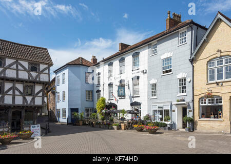 L Agnello Inn e St John's Hunting Lodge, il Quadrato, Axbridge, Somerset, Inghilterra, Regno Unito Foto Stock