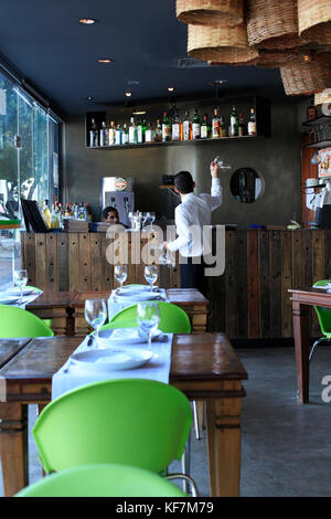 Il Brasile, Rio de Janeiro, all'interno di ipanema ristorante Foto Stock