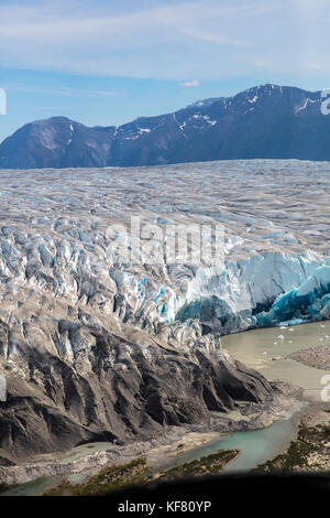 Stati Uniti d'America, Alaska juneau, ariel viste sul ghiacciaio taku visto da elicottero, elicottero dogsled tour vola sopra il ghiacciaio taku al helimush Foto Stock