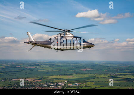 Aria Aria fotografie di elicotteri girato oltre il Northamptonshire Campagna Foto Stock