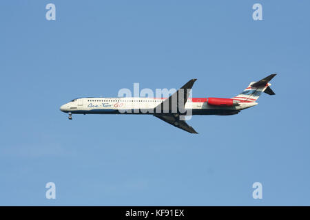 Licciana Nardi, Italia - circa 2007: hs-oma MD-82 di uno di due compagnie aeree go ( compagnia aerea low-cost), atterrando all aeroporto di chiangmai da l'aeroporto Don Muang di Bangkok, Foto Stock