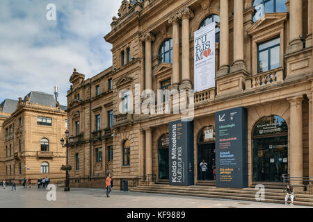 Koldo Mitxelena Kulturunea libreria e galleria d'arte Centro, San Sebastián, Donostia, Paesi Baschi Foto Stock