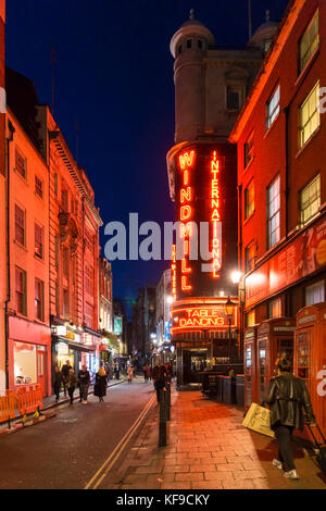 Il mulino a vento di strip club, Grande Mulino a Vento Street nel West End di Londra Foto Stock