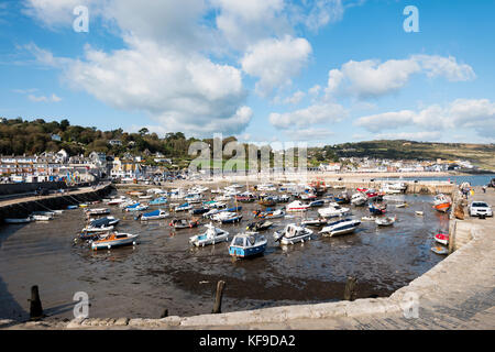 Lyme Regis REGNO UNITO città costiera nella contea del Dorset Foto Stock