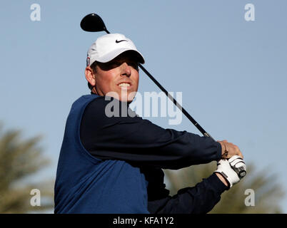 Giocatore di golf PGA Justin Leonard colpisce un tee-shot durante una partita di golf presso il Bob Hope Chrysler Classic presso il La Quinta Country Club in La Quinta, CA, giovedì 17 gennaio, 2008. Photo credit: Francesco Specker Foto Stock