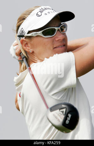 Annika Sorenstam, svedese, ha girato il secondo tee del secondo round del campionato Office Depot di LPGA al Trump National Golf Club di Rancho Palos Verdes, California, sabato 1 ottobre 2005. Foto di Francis Specker Foto Stock