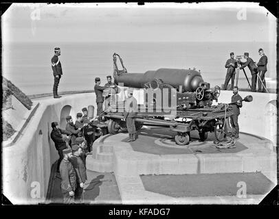 RML 9 pollice di pistola e equipaggio a Fort Scratchley 2 Flickr 4811498804 Foto Stock