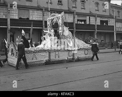 24606 il giorno di San Patrizio pageant Foto Stock