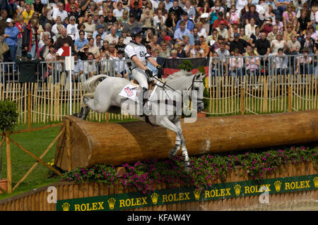 Oliver Townend (GBR) riding Flint Curtis - Giochi equestri mondiali, Aachen, - Agosto 26, 2006, Eventing Cross Country Foto Stock