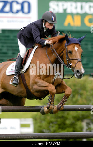 L'Abete nazionale Prati 2005, ATCO MI-Tek Stake, Leslie Howard (USA) riding signora in rosso Foto Stock