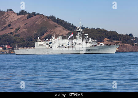 Canadian Halifax-classe fregata HMCS Winnipeg (FFH 338) sulla Baia di San Francisco in ottobre 2017. Foto Stock