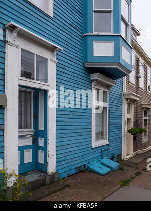 Case a schiera su Gower Street, St. John's, Terranova, Canada. Foto Stock