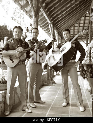 Messico Riviera Maya, banda Mariachi ritratto (B&W) Foto Stock