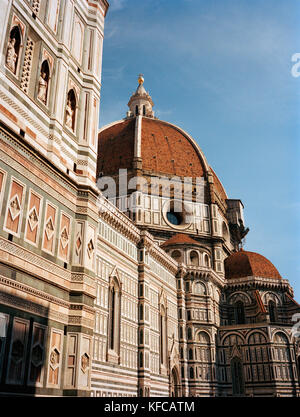 L'Italia, Firenze, Firenze, Toscana, esterno della Basilica de Santa Maria del Fiore. Foto Stock