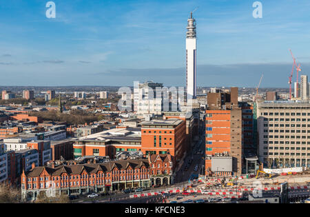 Birmingham, West Midlands, skyline del Regno Unito. La città è la seconda più grande in Inghilterra dopo Londra Foto Stock