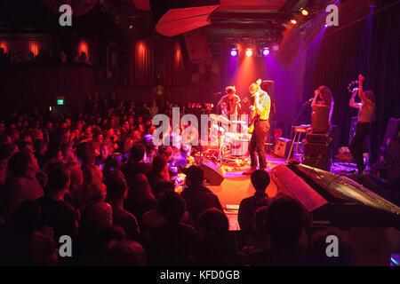 Stati Uniti, California, san francisco, nopa, un concerto rock all'indipendente su divisadero street, te oh vede band Foto Stock