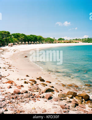 Messico, Punta Mita, Nayarit, spiaggia tranquilla al Four Seasons Resort. Foto Stock