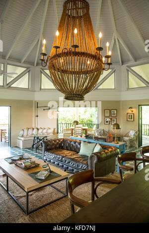 BELIZE, Punta Gorda, Toledo, all'interno della lobby principale del Belize Lodge e della Jungle Farm di BELIZE Foto Stock