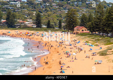 Newport Beach a Sydney, una delle famose spiagge del nord di Sydney, Nuovo Galles del Sud, Australia Foto Stock