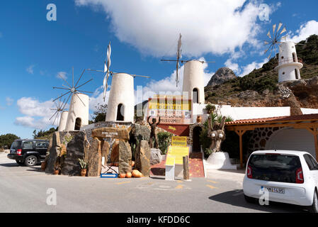 Il museo Homo Sapiens ad Ano Kera una fermata fuori luogo sulla strada per l'altopiano di Lasithi, Creta, Grecia. Ottobre 2017 Foto Stock